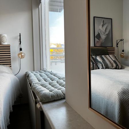 Charming Deluxe Apartment Akureyri Bagian luar foto
