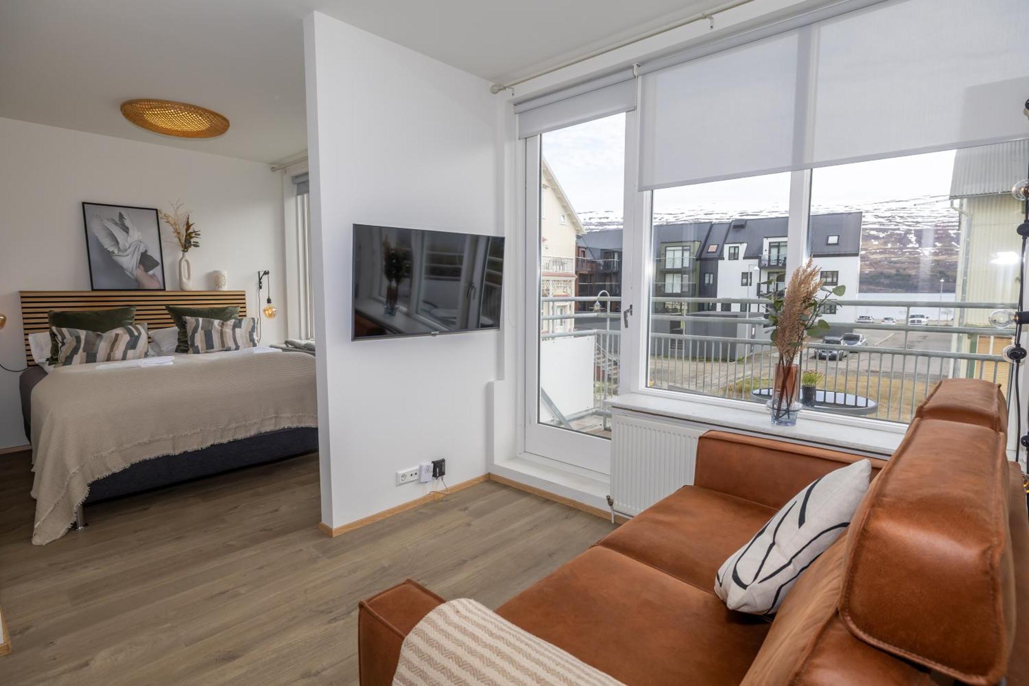 Charming Deluxe Apartment Akureyri Ruang foto