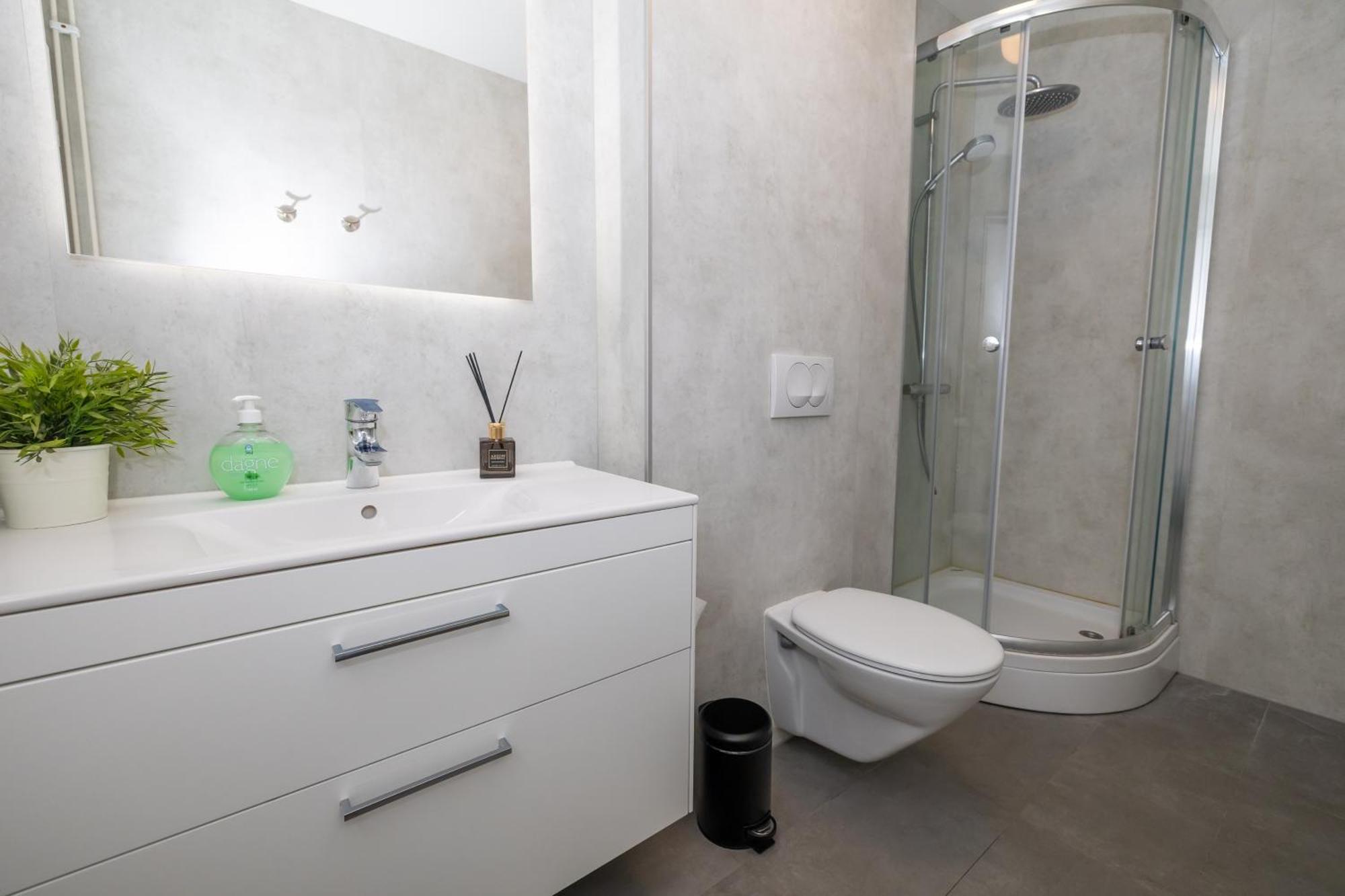 Charming Deluxe Apartment Akureyri Ruang foto