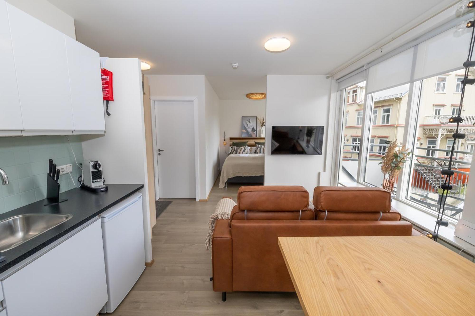 Charming Deluxe Apartment Akureyri Ruang foto